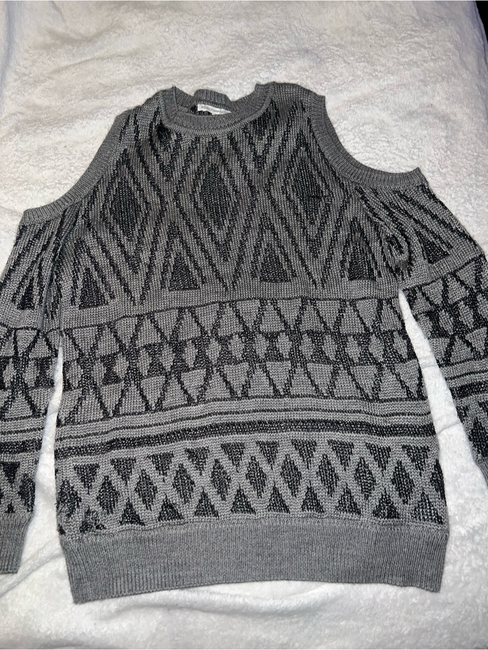 Rebecca minkoff shoulderless long sleeve sweater  woman size Medium
